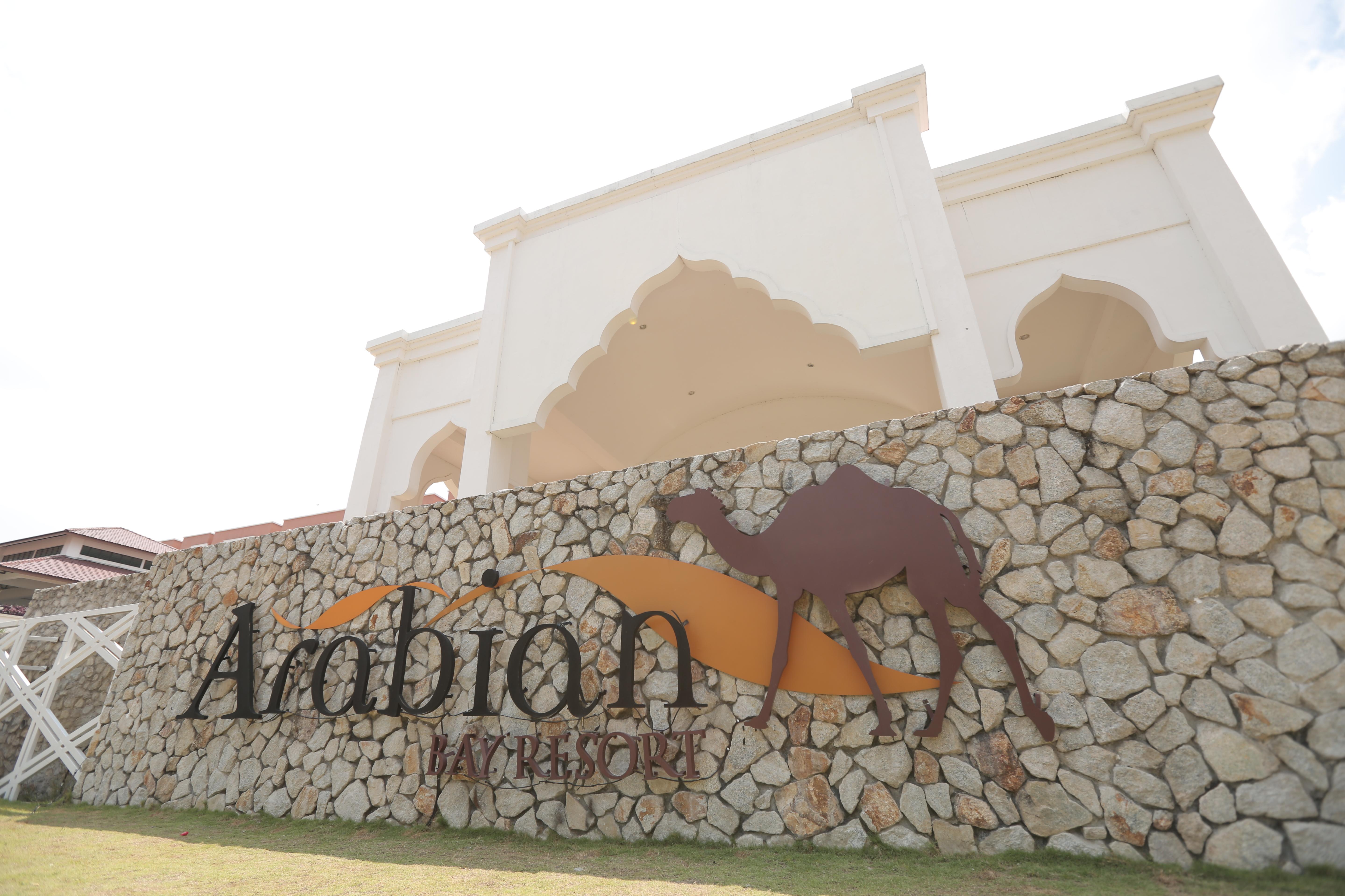 Arabian Bay Resort@ Bukit Gambang Resort City Exterior photo